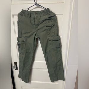 Proper tactical pants